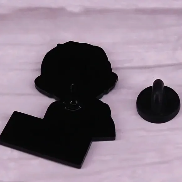 MAD Magazine Enamel Metal Pin - Picture 4 of 7